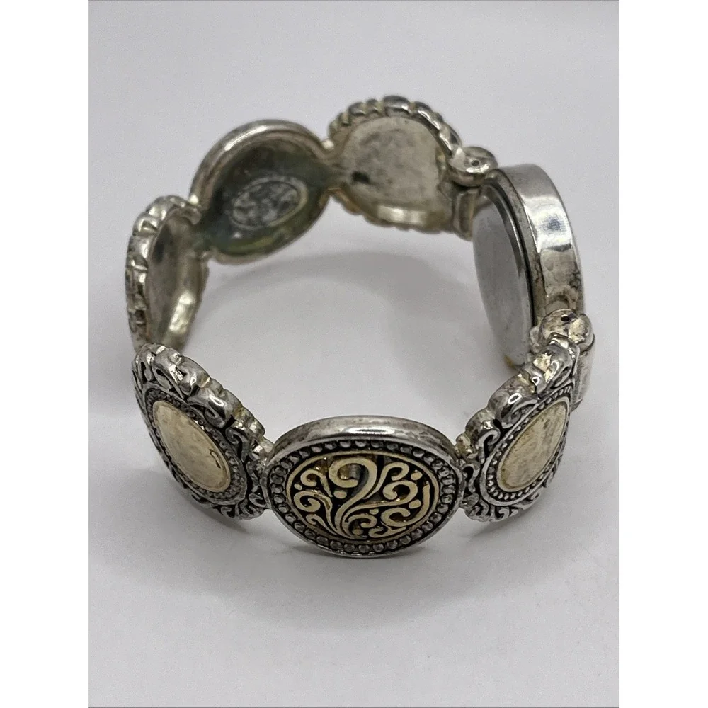 Geneva Platinum Women's Watch Cuff Bracelet Silver Tone‎ 26mm - New Battery